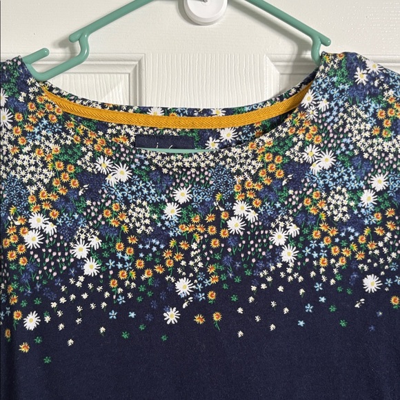 Joules top- size 14 - Picture 2 of 4